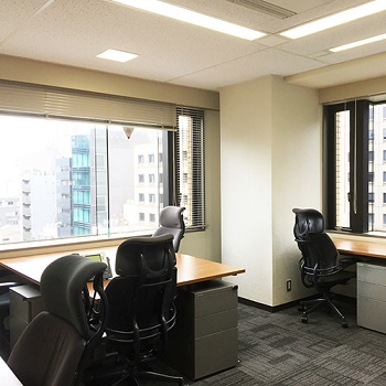 Office type 4. Private office with windows